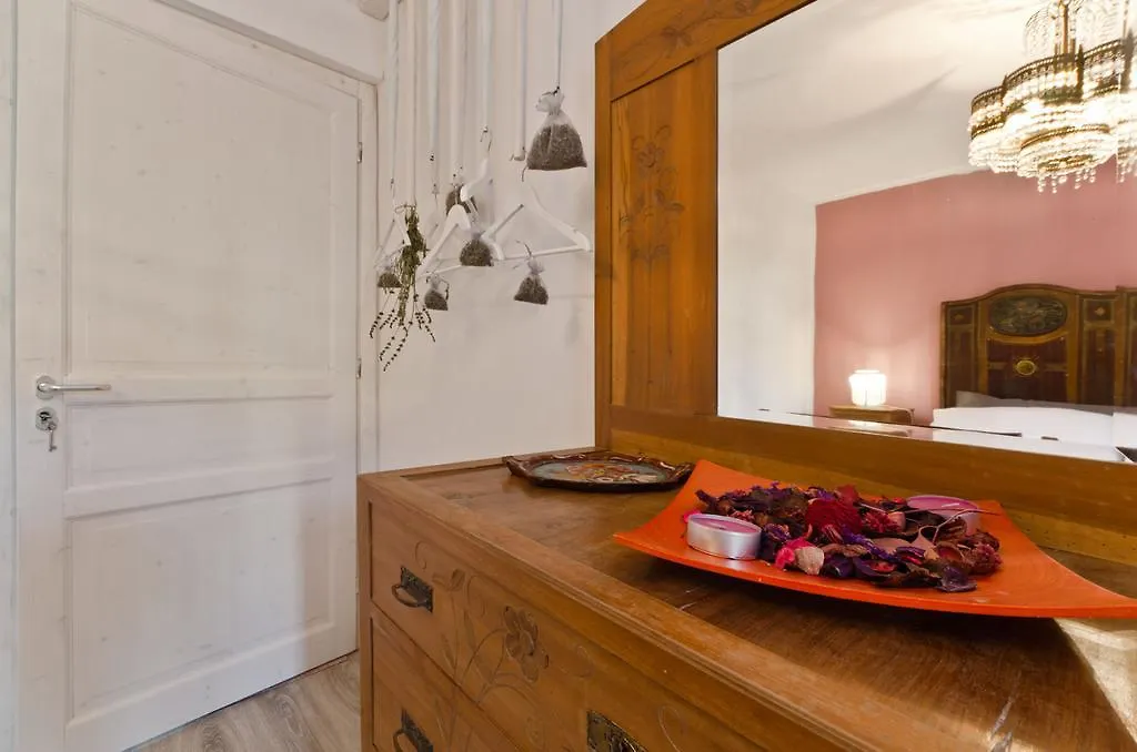 別荘 Old Noar Private Villa Novara di Sicilia イタリア