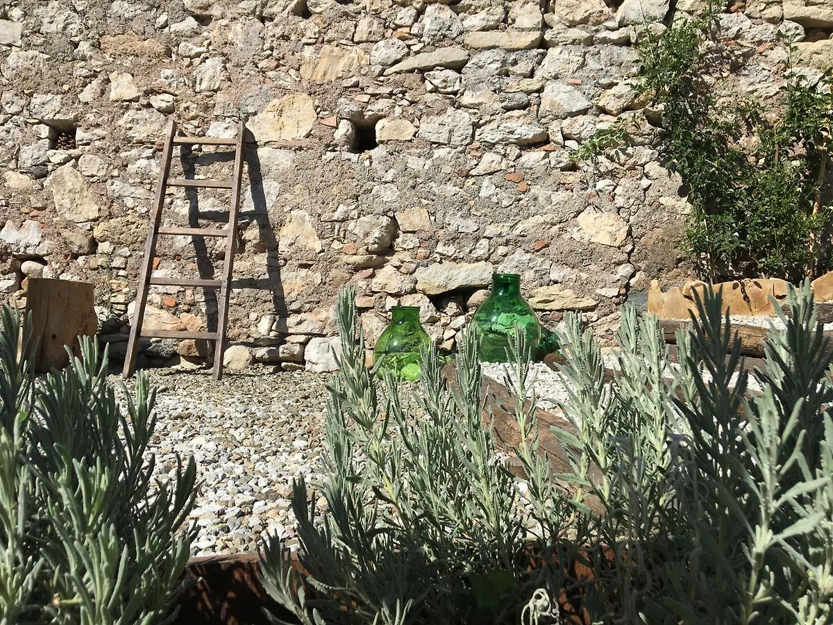 Old Noar Private Villa Novara di Sicilia 別荘
