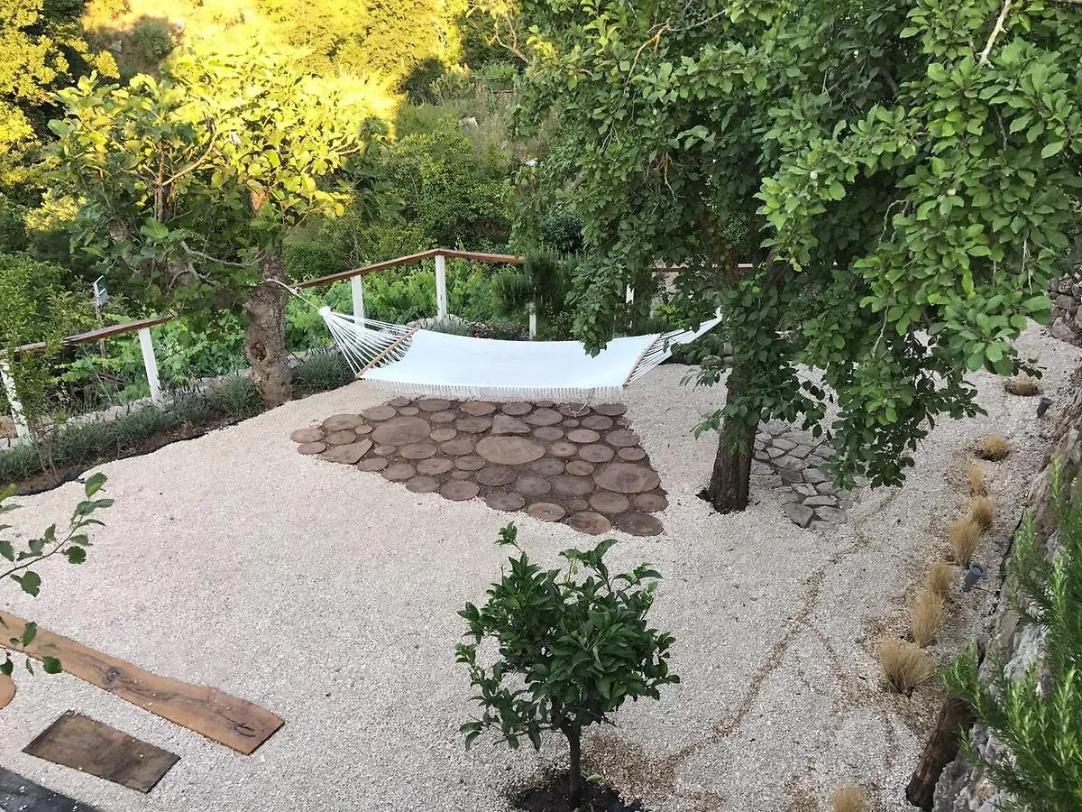 Old Noar Private Villa Novara di Sicilia 0*,