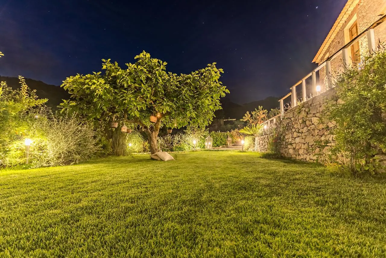 別荘 Old Noar Private Villa Novara di Sicilia イタリア